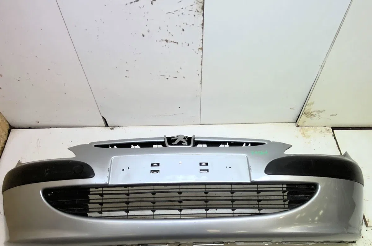 Pare-choc avant Peugeot 307 Break (3E) 1.6 hdi (2005-2008) 5 portes occasion