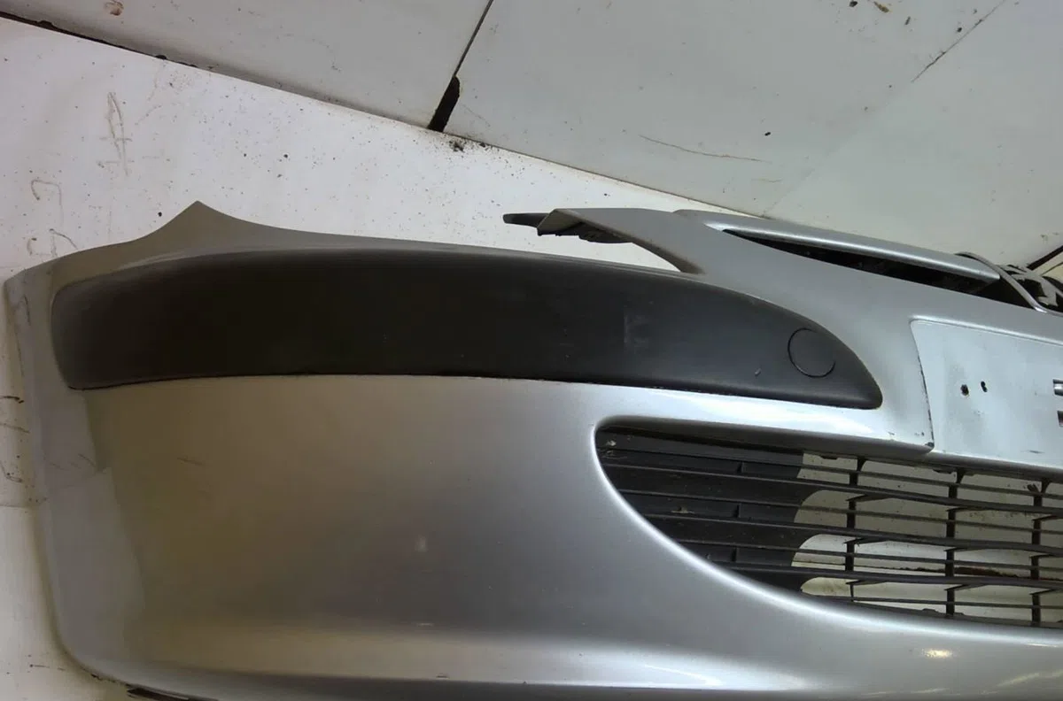 Pare-choc avant Peugeot 307 Break (3E) 1.6 hdi (2005-2008) 5 portes occasion