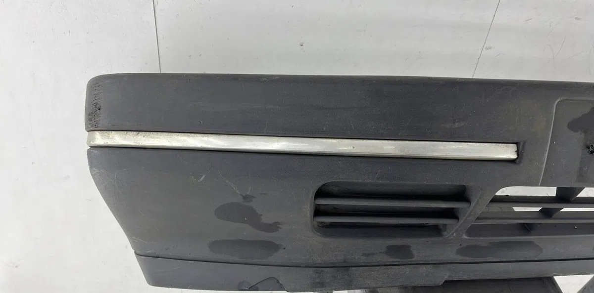 Pare-choc avant PEUGEOT 309 PHASE 1 occasion