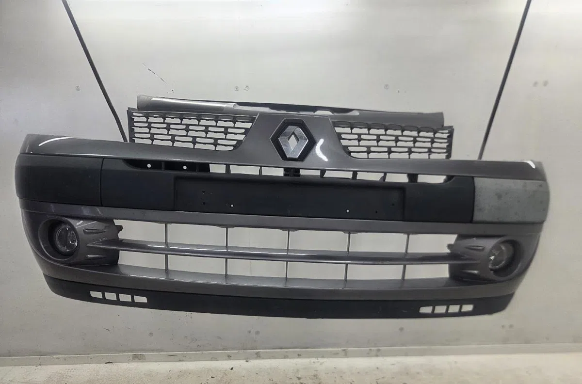 Pare-choc avant RENAULT CLIO 2 PHASE 2 occasion