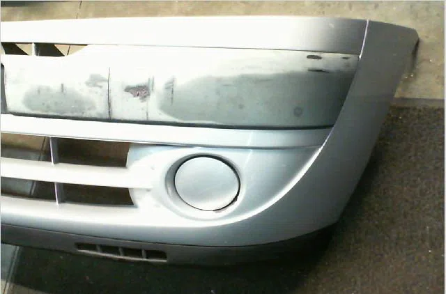 Pare-choc avant Renault CLIO II (BB_, CB_) 1.2 (bb0a, bb0f, bb10, bb1k, bb28, bb2d, bb2h, cb0a,... (1998-2010) 5 portes 