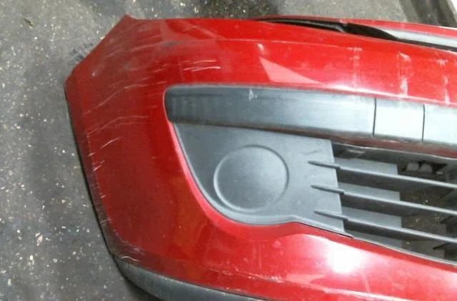 Pare-choc avant Renault CLIO III (BR0-1, CR0-1) 1.2 16v (br02, br0j, br11, cr02, cr0j, cr11) (2005-2014) 5 portes occasi