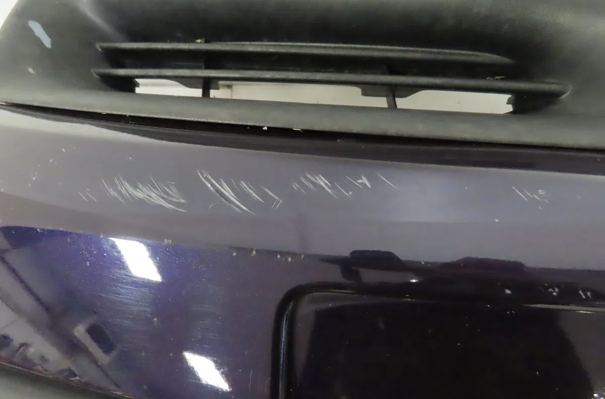 Pare-choc avant Renault CLIO III (BR0-1, CR0-1) 1.5 dci (br0h, cr0h, cr1s, br1s) (2005-2014) 3 portes occasion