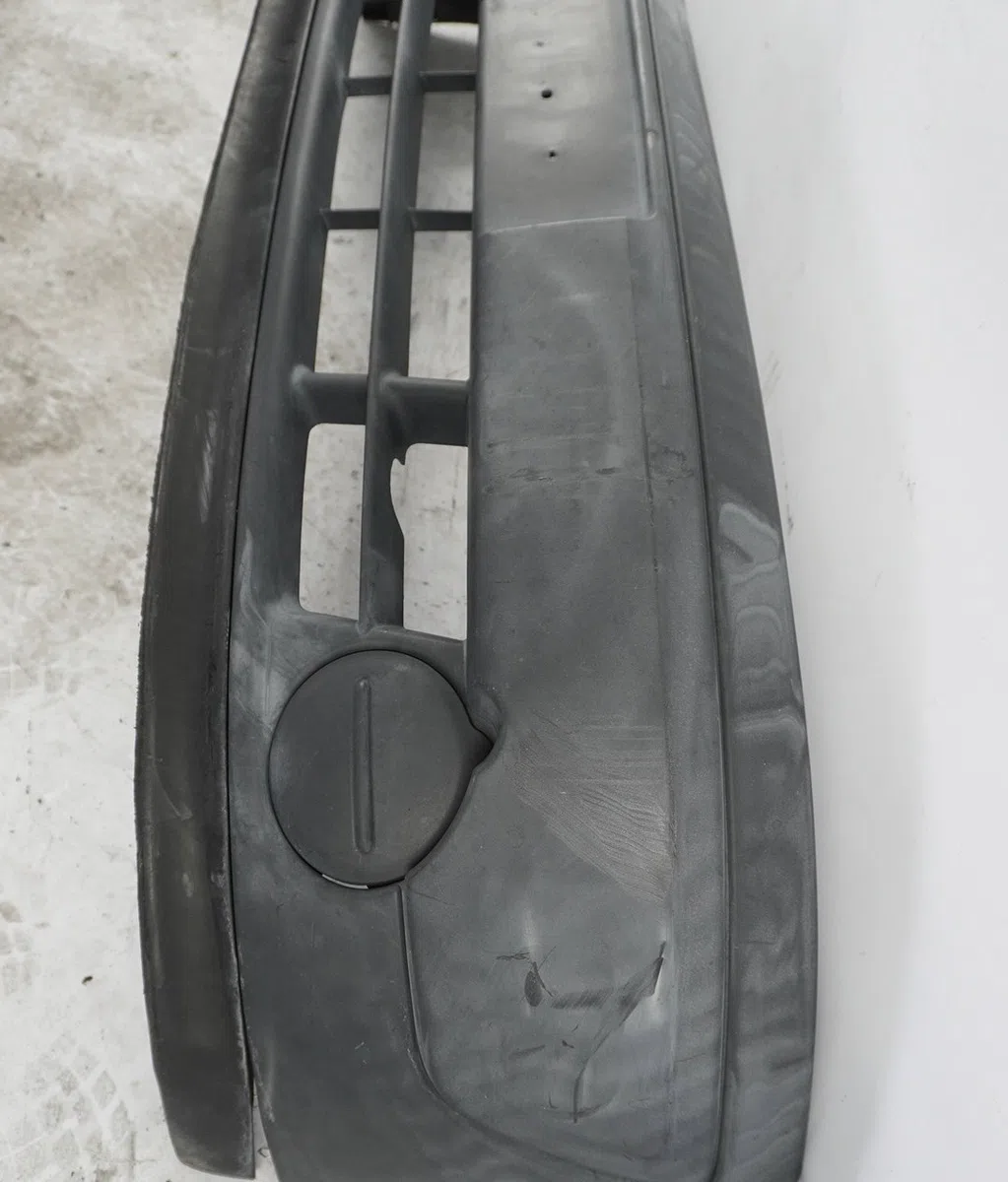 Pare-choc avant Renault KANGOO (KC0-1_) 1.2 16v (kc05, kc06, kc03, kc0t, kc0w, kc1d) (2001) occasion