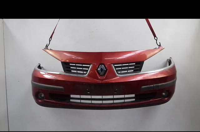 Pare-choc avant Renault LAGUNA II Grandtour (KG0-1_) 1.9 dci (kg0g) (2001-2007) occasion