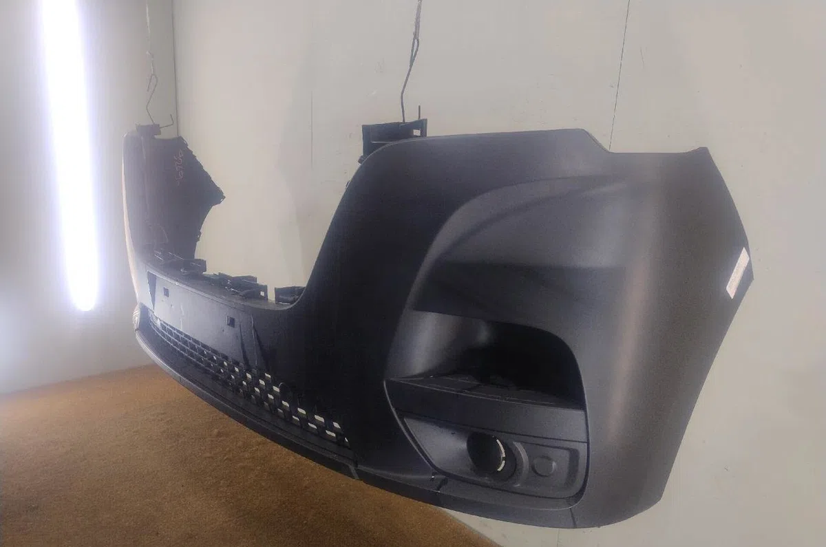Pare-choc avant Renault MASTER III Camion plate-forme-Châssis (EV, HV, UV) 2.3 dci 130 rwd (hv01, hv10, hv11, hv12, uv01