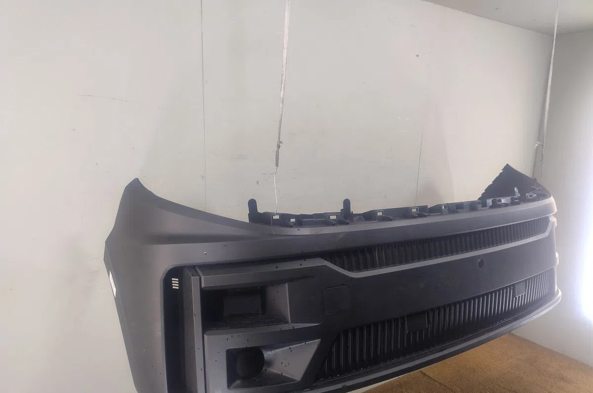 Pare-choc avant Renault MASTER IV Camion plate-forme-Châssis Blue dci 150 (2024) occasion