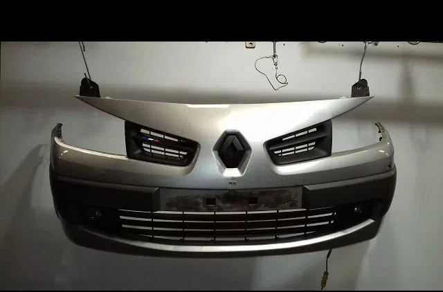 Pare-choc avant Renault MEGANE II (BM0-1_, CM0-1_) 1.5 dci (bm1e, cm1e) (2005-2008) occasion