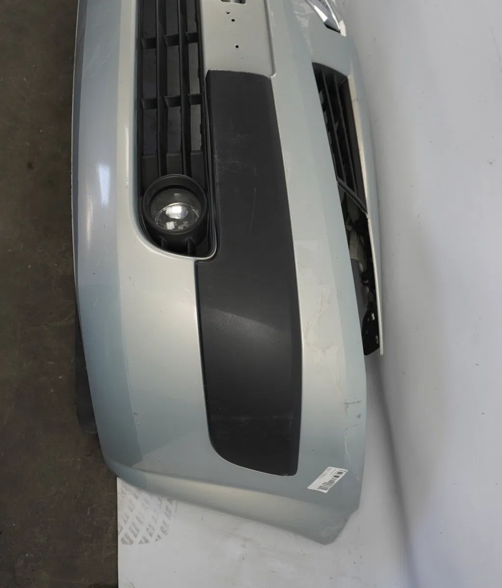 Pare-choc avant Renault MEGANE II Break (KM0-1_) 1.9 dci (kmrg, km1g, km0g, km2c) (2003-2009) occasion