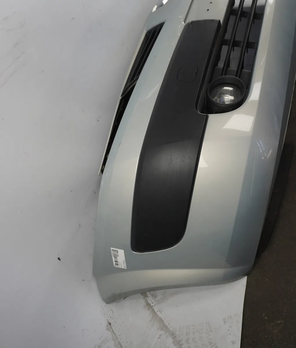 Pare-choc avant Renault MEGANE II Break (KM0-1_) 1.9 dci (kmrg, km1g, km0g, km2c) (2003-2009) occasion