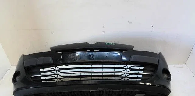 Pare-choc avant Renault MEGANE III 3-5 portes (BZ0-1_, B3_) 1.5 dci (bz09, bz0d, bz1w, bz29, bz14) (2009) 5 portes occas