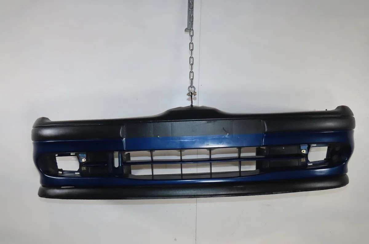 Pare-choc avant Renault MEGANE Scenic (JA0-1_) 1.6 e (ja0f) (1996-1999) occasion