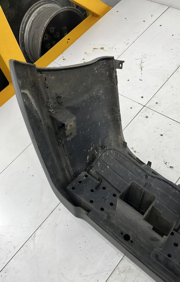 Pare-choc avant RENAULT R19 PHASE 2 occasion