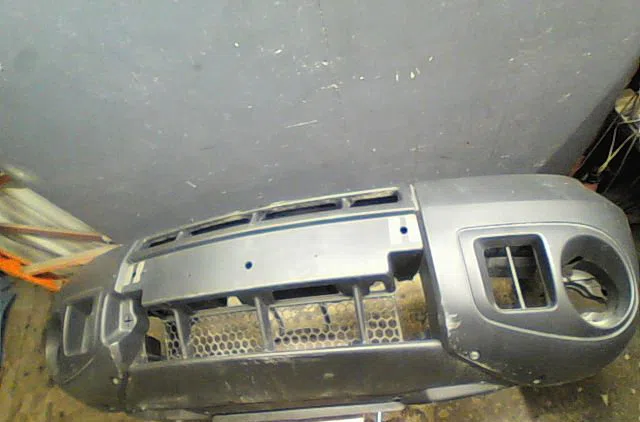 Pare-choc avant RENAULT SCENIC 2002 occasion