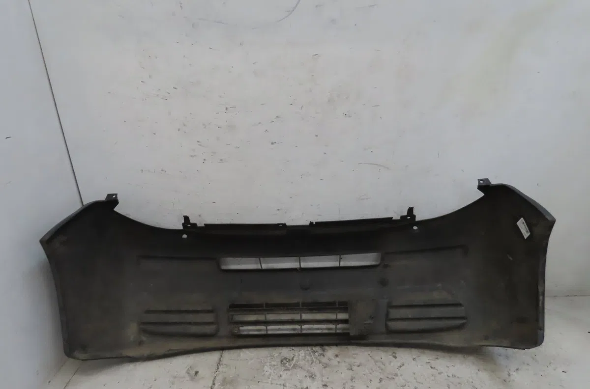 Pare-choc avant Renault TRAFIC II Autobus-Autocar (JL) 1.9 dci 80 (jl0b) (2001-2006) occasion