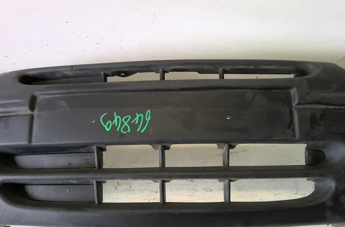 Pare-choc avant Renault TWINGO I (C06_) 1.2 (c066, c068) (1996-2007) 3 portes occasion