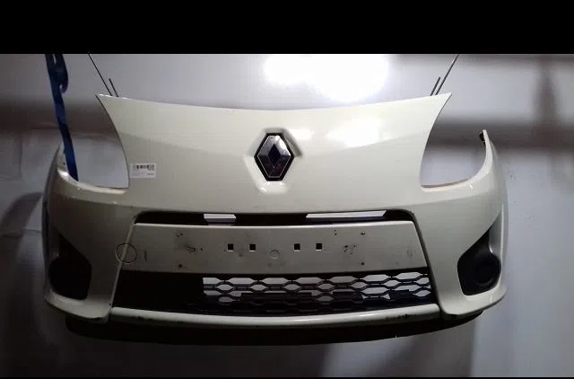 Pare-choc avant Renault TWINGO II (CN0_) 1.2 16v (cn04, cn0a, cn0b) (2007-2014) 3 portes occasion