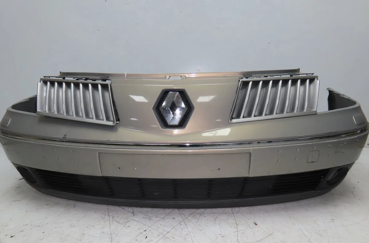 Pare-choc avant Renault VEL SATIS (BJ0_) 2.0 16v turbo (bj0k) (2002-2009) occasion