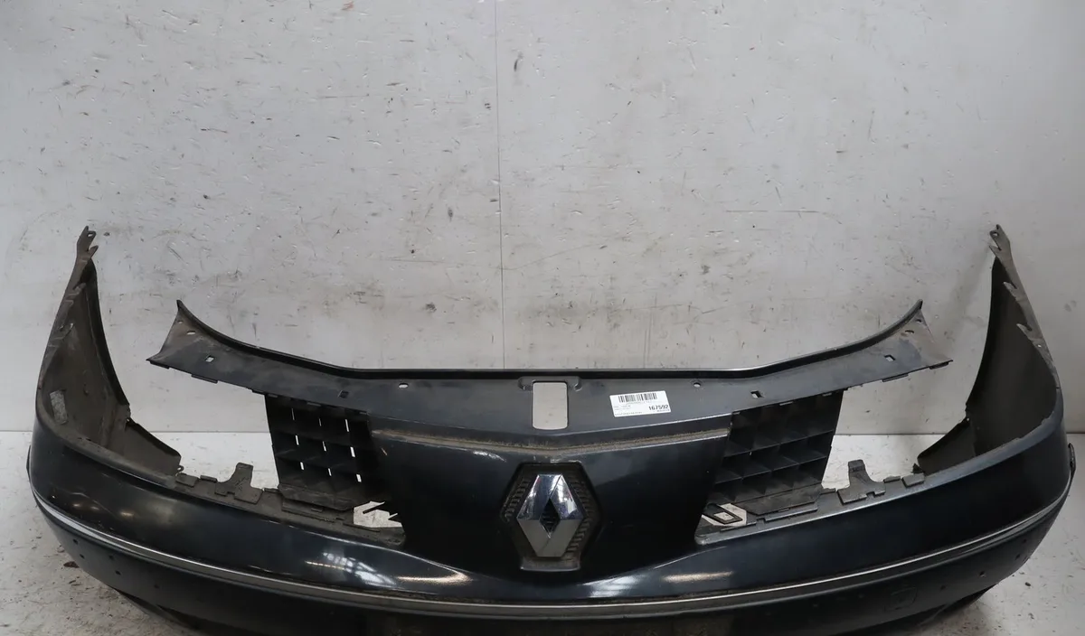 Pare-choc avant Renault VEL SATIS (BJ0_) 2.2 dci (bj0e, bj0f) (2002-2009) 5 portes occasion