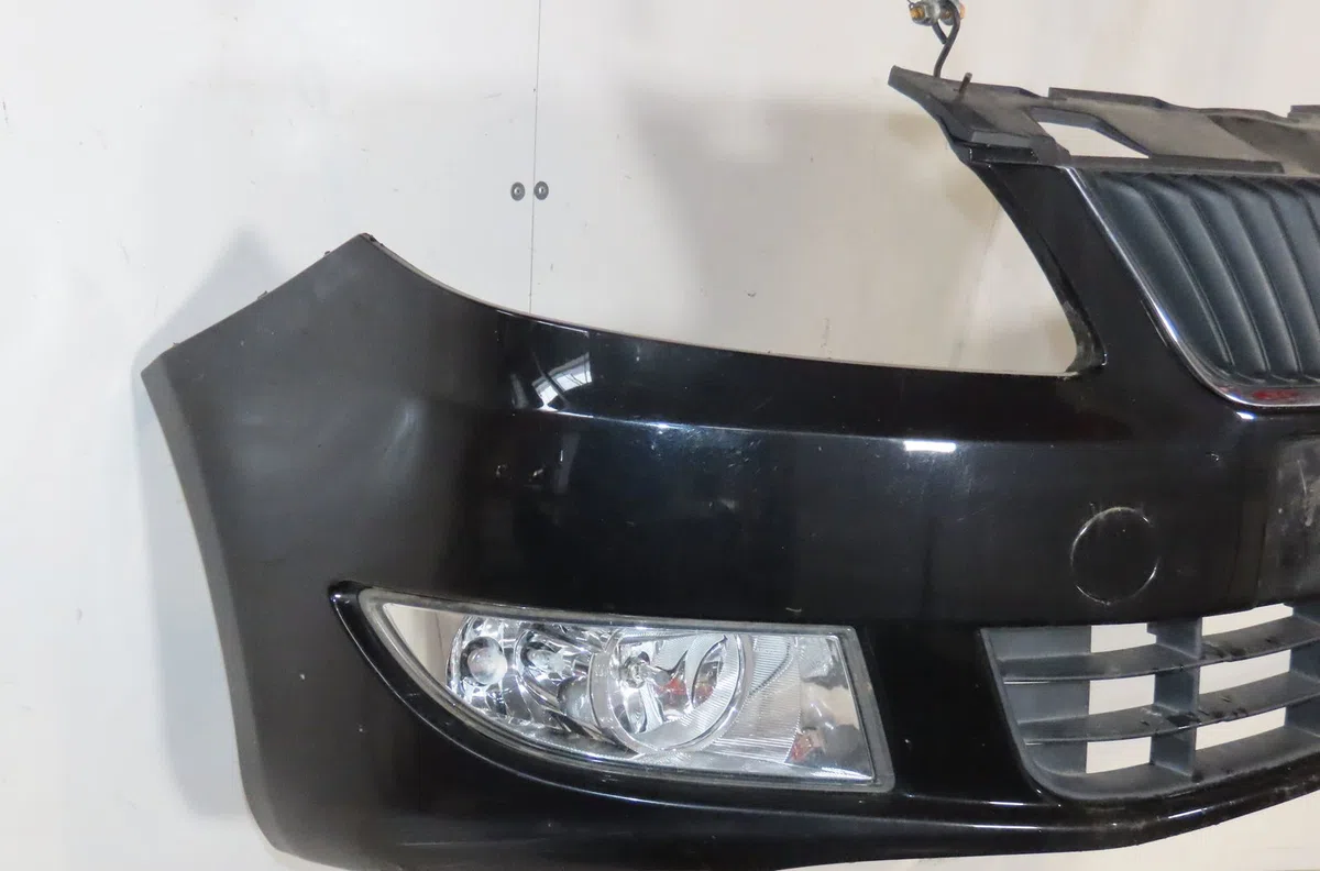 Pare-choc avant Skoda FABIA II (542) 1.6 tdi (2010-2014) occasion