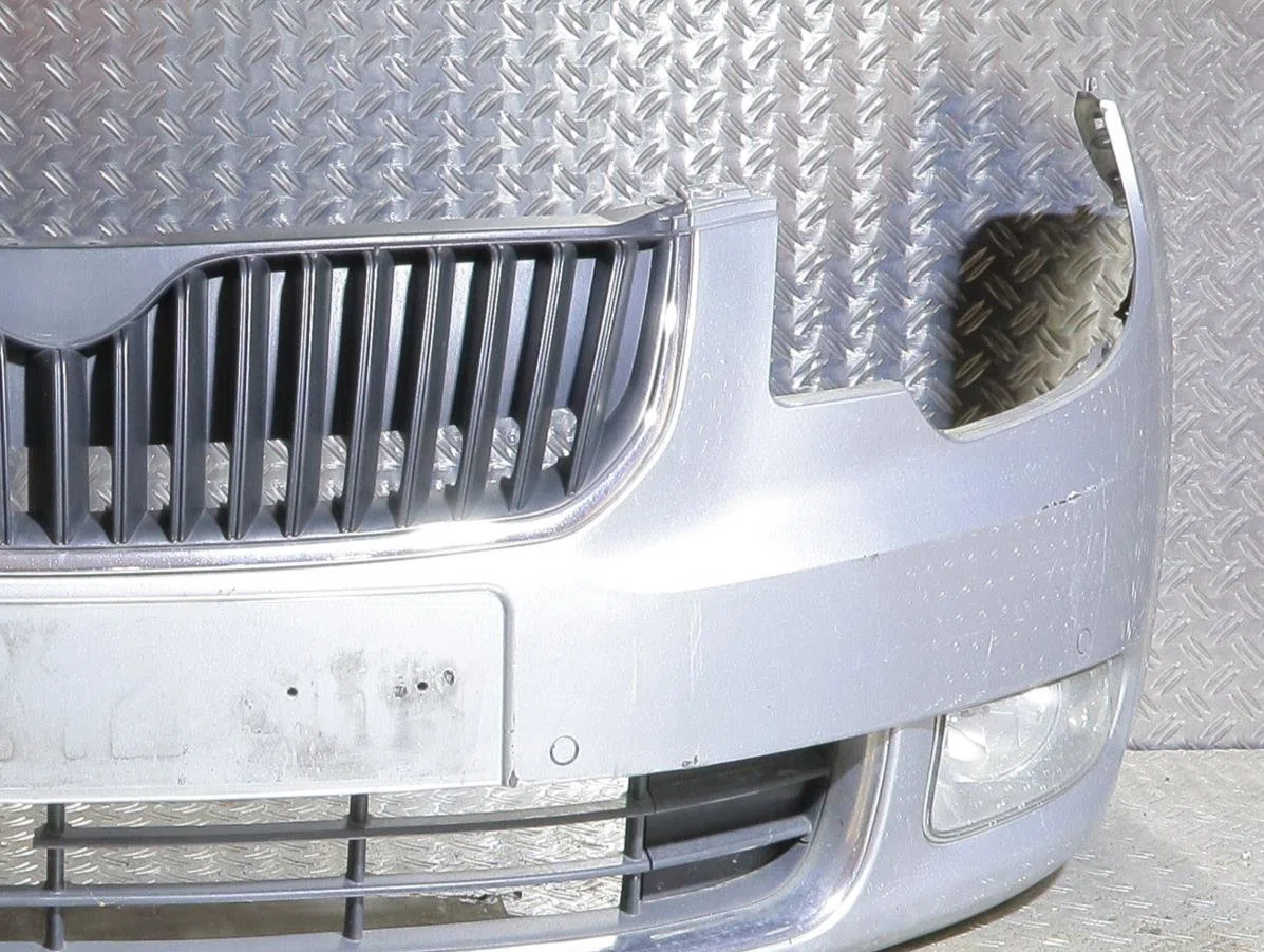 Pare-choc avant SKODA SUPERB 2 PHASE 1 occasion