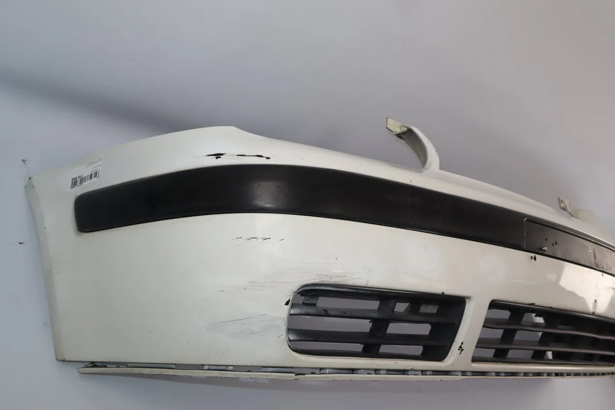 Pare-choc avant Volkswagen GOLF IV (1J1) 1.9 sdi (1997-2005) occasion