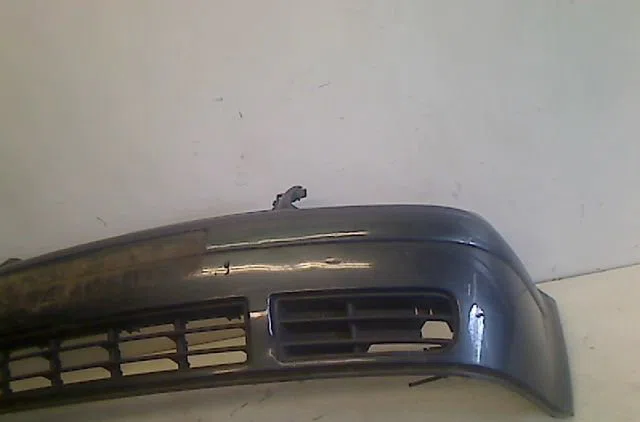 Pare-choc avant Volkswagen GOLF IV (1J1) 1.9 tdi (1997-2004) occasion