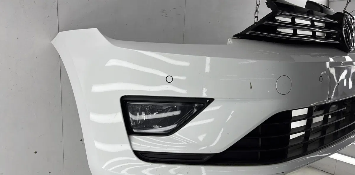 Pare-choc avant VOLKSWAGEN GOLF SPORTSVAN PHASE 1 occasion