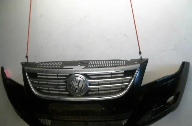Pare-choc avant Volkswagen TIGUAN (5N_) 2.0 tdi (2008-2018) 5 portes occasion