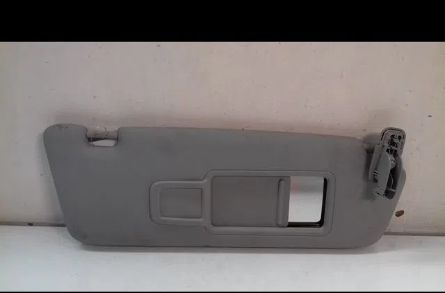 Pare-soleil droit Audi A1 (8X1, 8XK) 1.6 tdi (2011-2015) 3 portes occasion