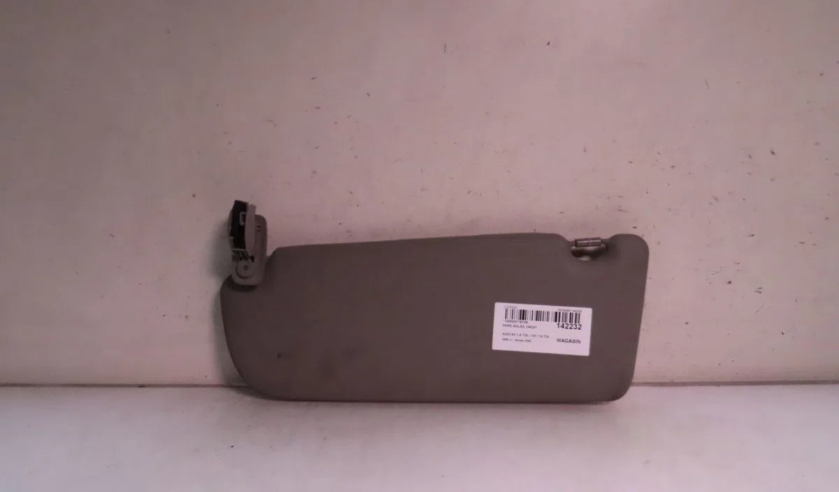 Pare-soleil droit Audi A3 (8L1) 1.9 tdi (1996-2001) occasion