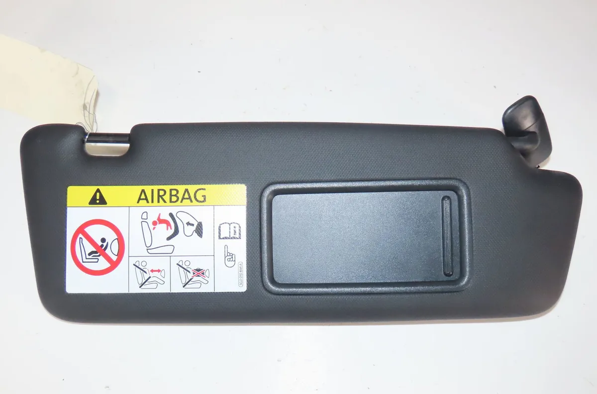 Pare-soleil droit Audi A3 Sportback (8VA, 8VF) 1.6 tdi (2012) occasion