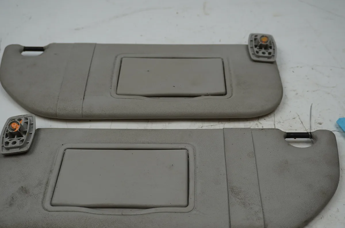 Pare-soleil droit Citroen C2 (JM_) 1.4 hdi (2003-2009) 3 portes occasion