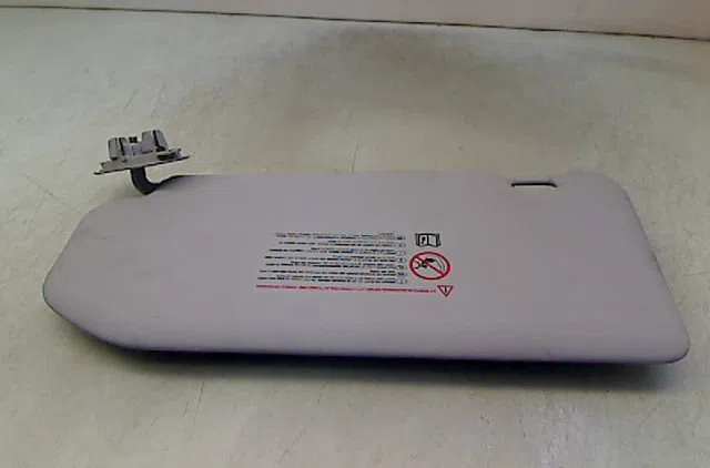 Pare-soleil droit CITROEN C4 II 2014 occasion