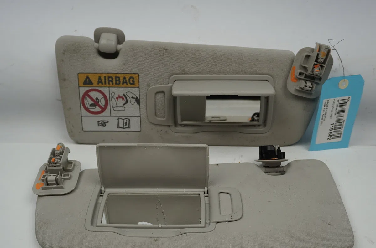 Pare-soleil droit Dacia SANDERO III Liberty 125 i.e. (m73) (2012) occasion