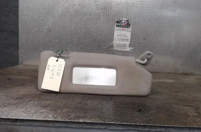 Pare-soleil droit FORD FIESTA  FIESTA 1 occasion