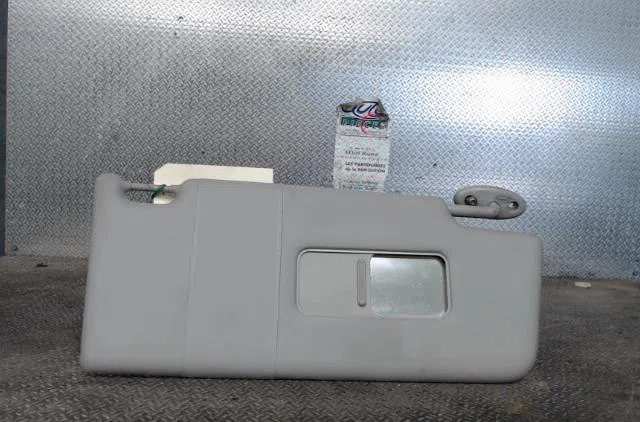 Pare-soleil droit FORD MONDEO 2  MONDEO 2 occasion