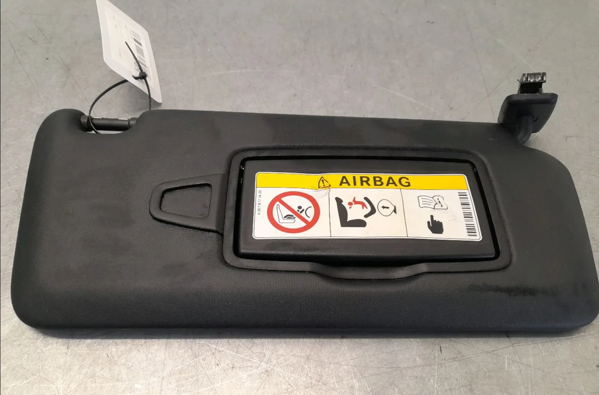 Pare-soleil droit Mercedes-benz CLASSE A (W176) A 200 cdi - d 4-matic (176.002) (2014-2018) occasion