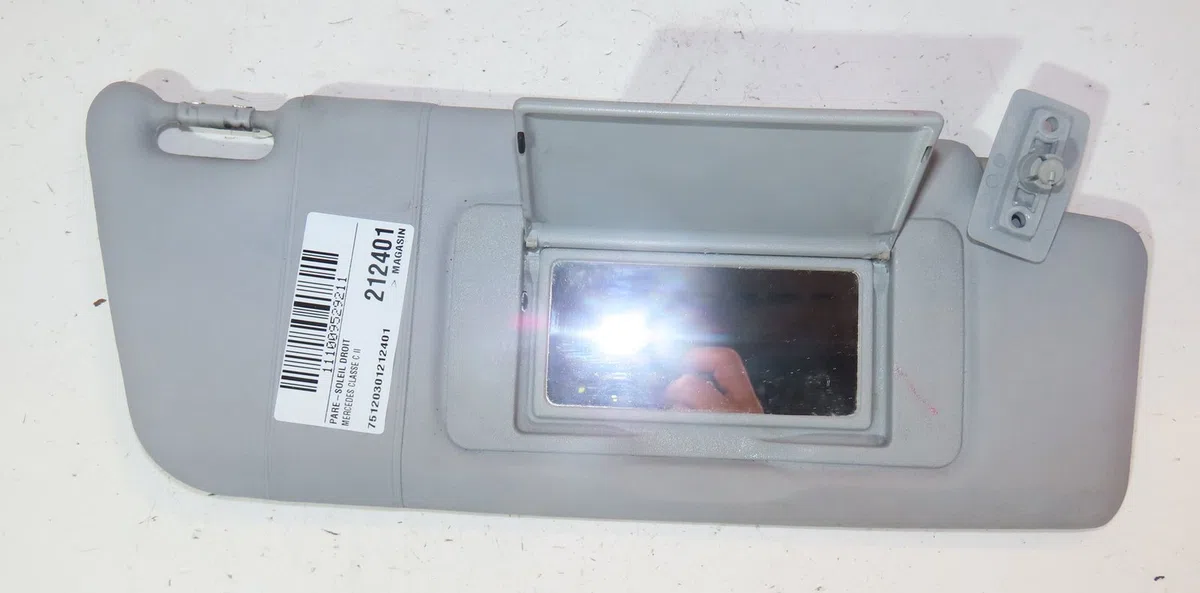 Pare-soleil droit Mercedes-benz CLASSE C (W203) C 220 cdi (203.006) (2000-2007) 4 portes occasion