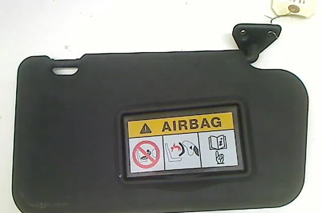 Pare-soleil droit Nissan JUKE (F15) 1.6 (2010) 5 portes occasion