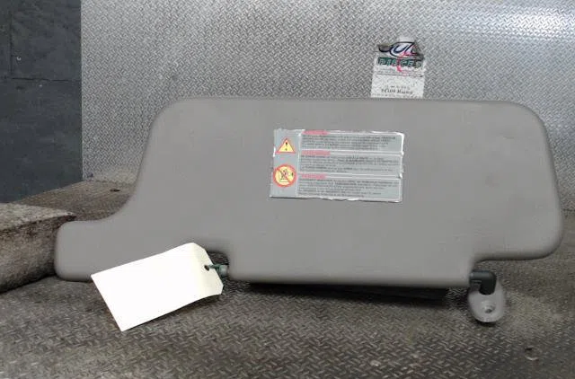 Pare-soleil droit NISSAN MICRA 2  MICRA 2 PHASE 4 occasion