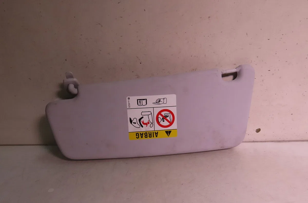 Pare-soleil droit Opel CORSA E (X15) 1.4 (08, 68) (2014) occasion