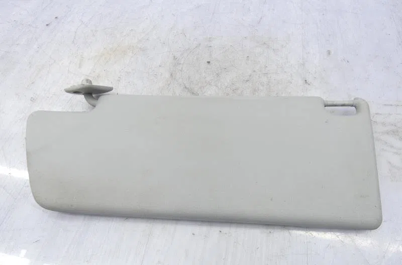 Pare-soleil droit OPEL ZAFIRA B PHASE 1 occasion