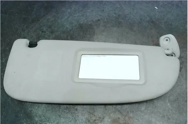 Pare-soleil droit Peugeot 206 3-5 portes (2A-C) 2.0 hdi 90 (1999-2009) 5 portes occasion