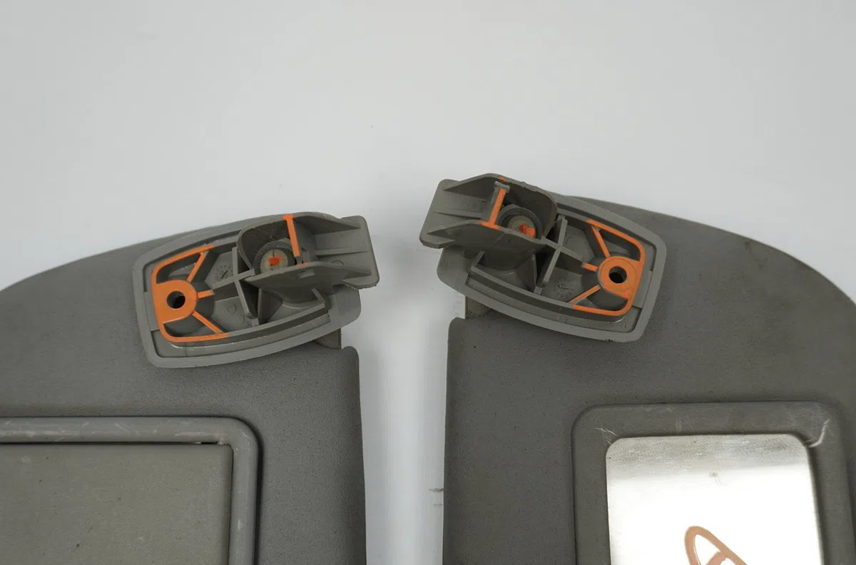 Pare-soleil droit Peugeot 406 (8B) 1.6 (1995-2004) occasion