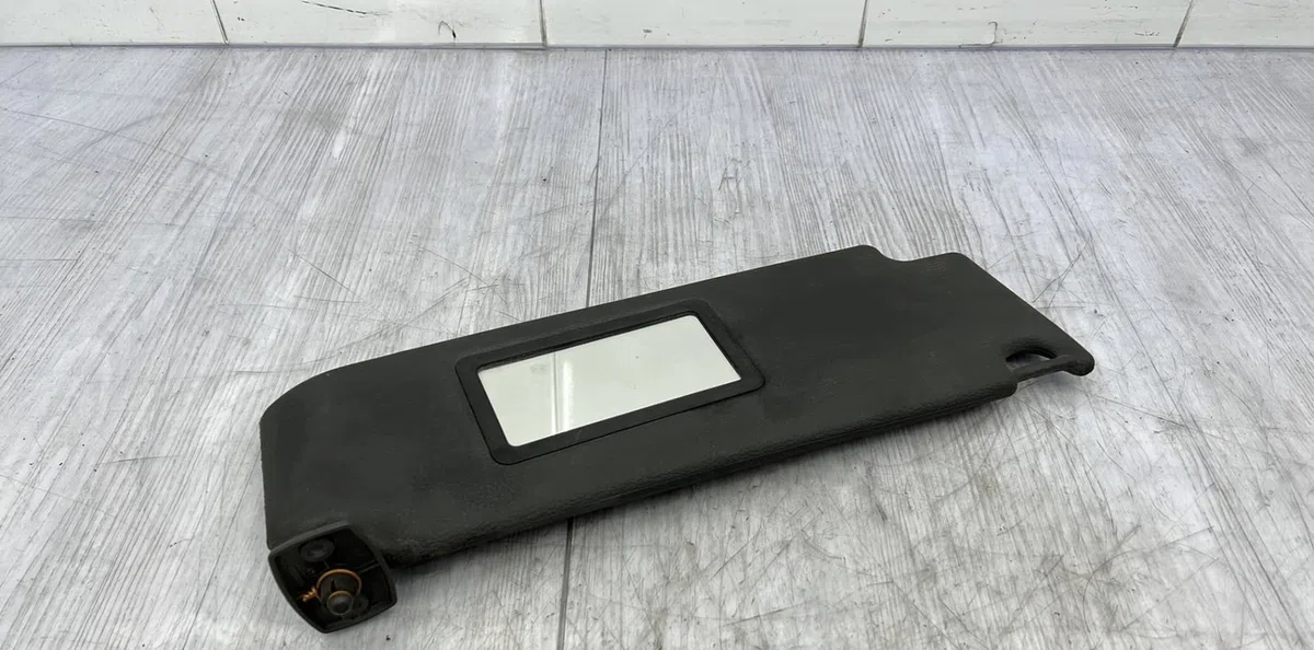 Pare-soleil droit RENAULT CLIO 1 PHASE 1 occasion