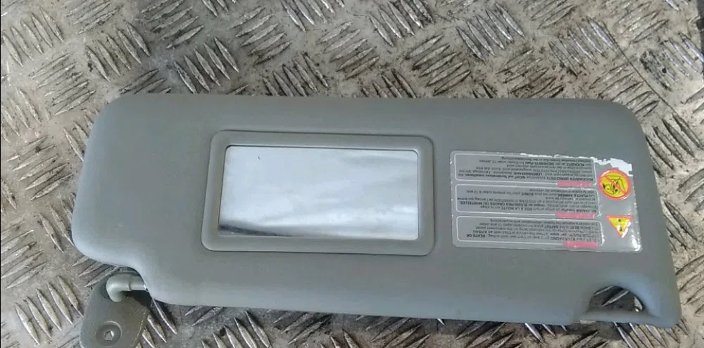 Pare-soleil droit Renault CLIO II (BB_, CB_) 1.5 dci (b-cb08) (2001-2005) 5 portes occasion