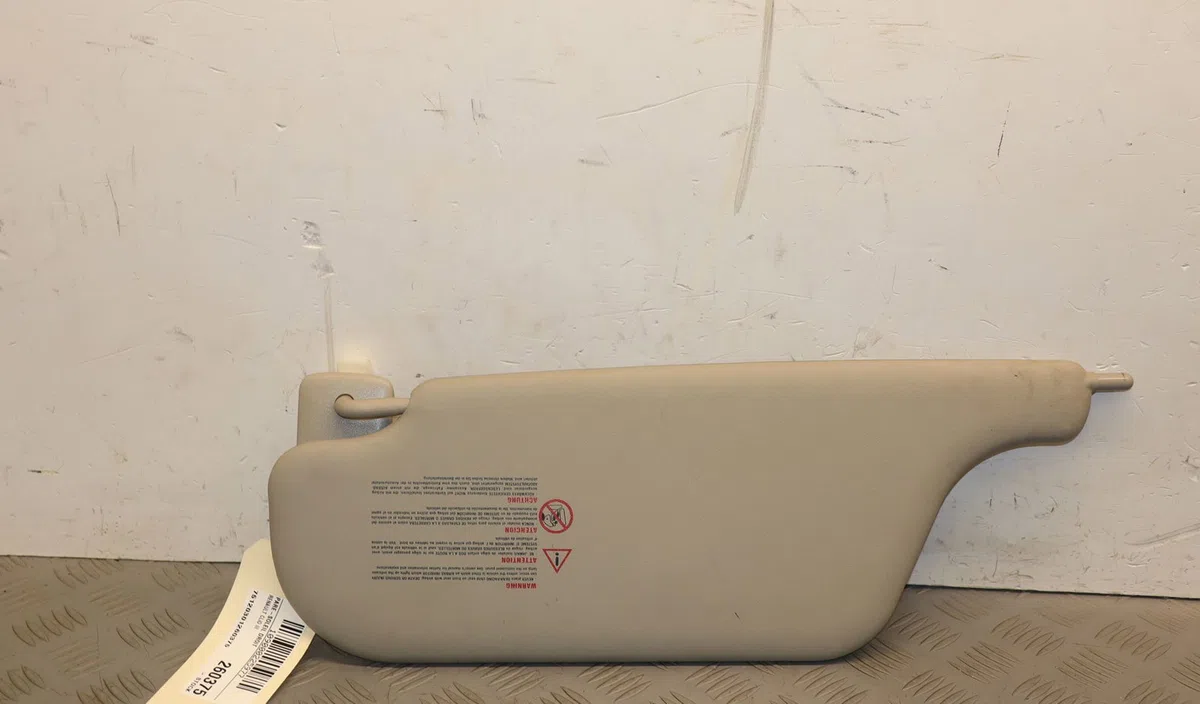 Pare-soleil droit Renault CLIO III (BR0-1, CR0-1) 1.5 dci (c-br0g, c-br1g) (2005-2012) 5 portes occasion