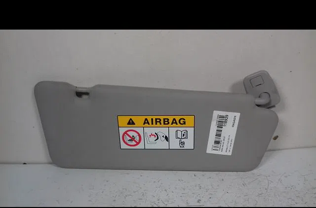 Pare-soleil droit Renault CLIO IV (BH_) 1.5 dci 75 (2012) 5 portes occasion