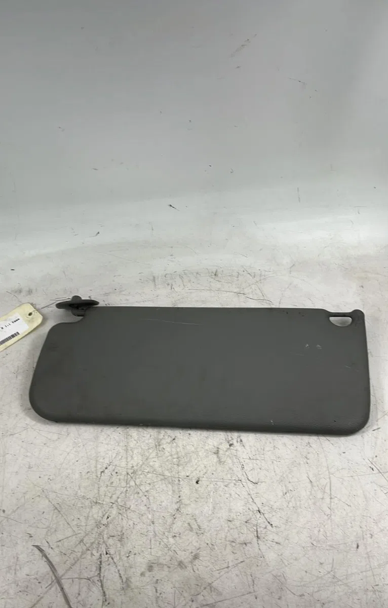 Pare-soleil droit RENAULT KANGOO 1 PHASE 2 occasion